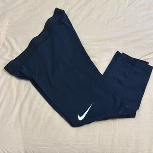 Men’s Nike pro baselayer